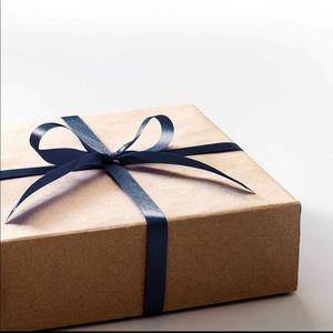 Mystery ? 📦 box bundle for @BellaRose555